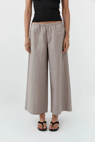 St. Agni Cropped Drawstring Pant