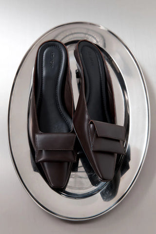 St. Agni Petit Pouch Heel