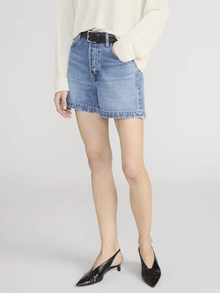 Frame The Everyday Short