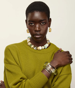 Lizzie Fortunato Monument Collar