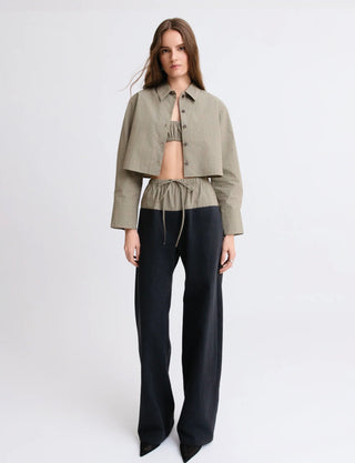 Matthew Bruch Cropped Button Down