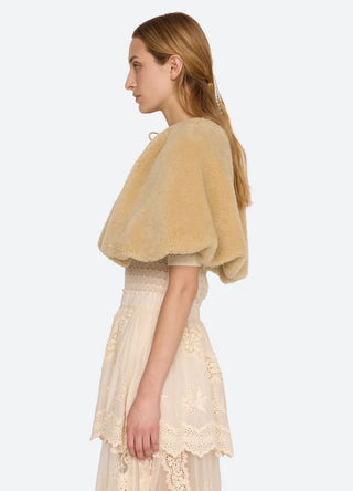 Sea Michaela Cape