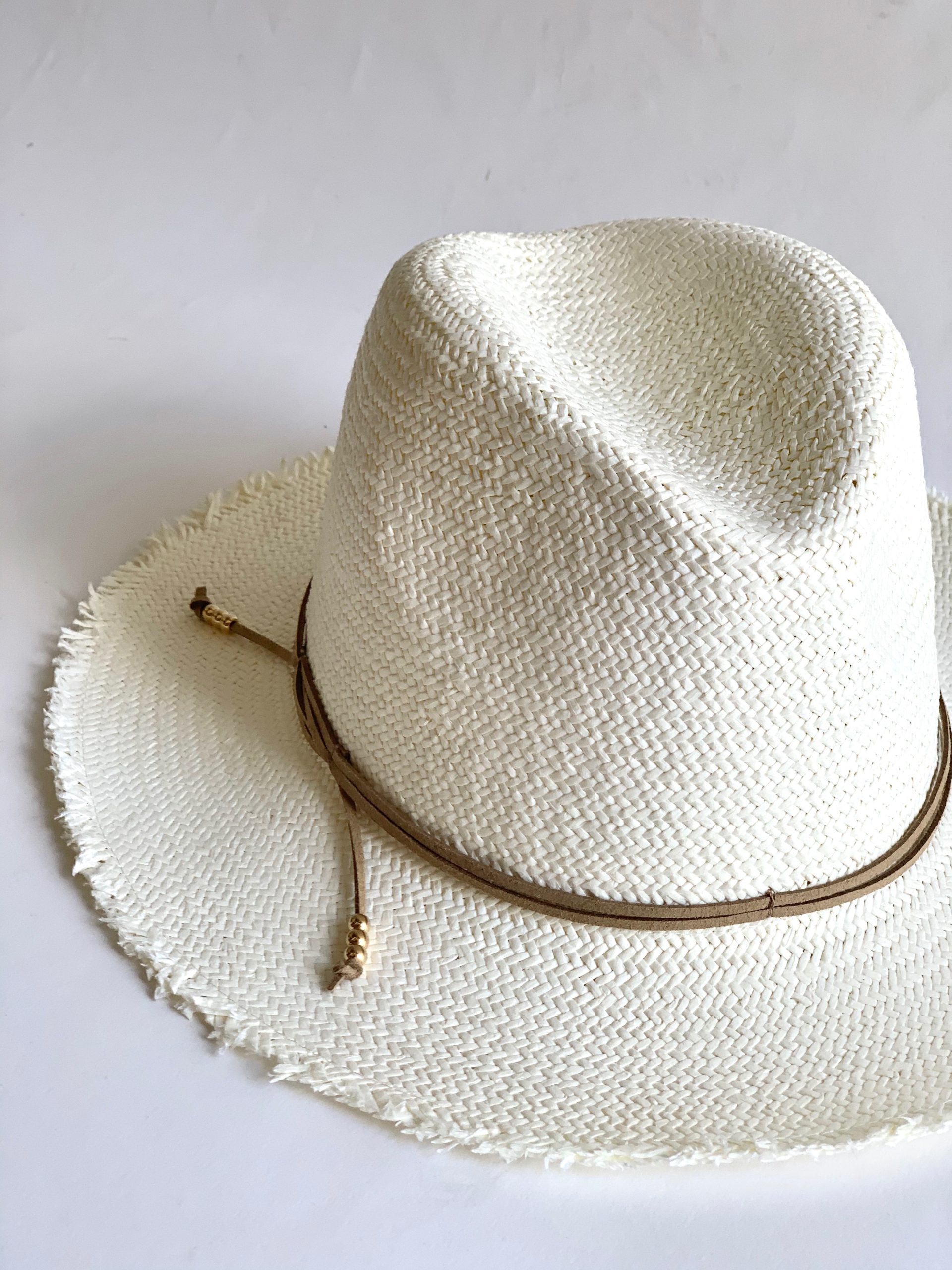 tan beach hat