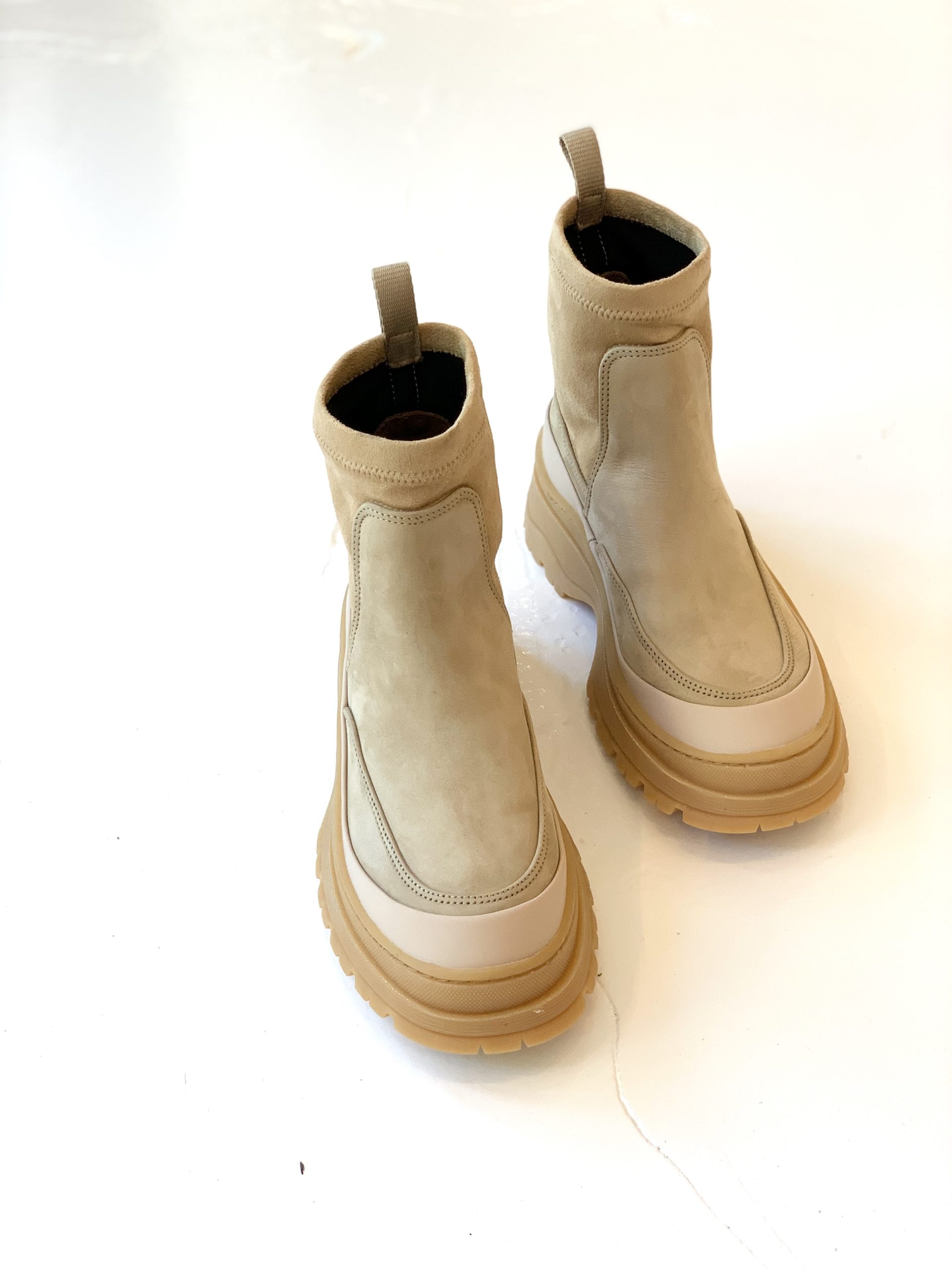 columbia water boots